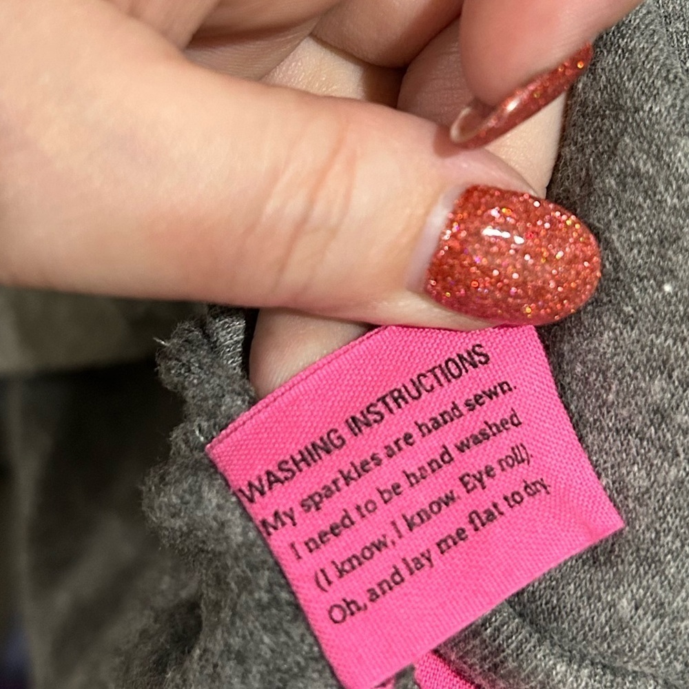Bow & Drape “You Had Me at Merlot” Sweatshirt - Picture 9 of 9